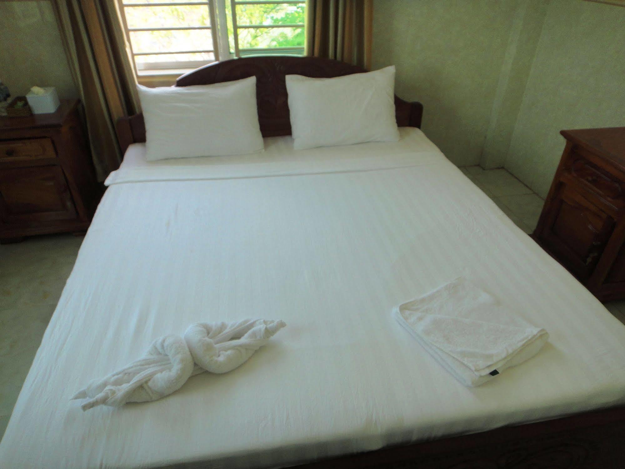 Borey Vatanac Guesthouse Kampot Exteriér fotografie